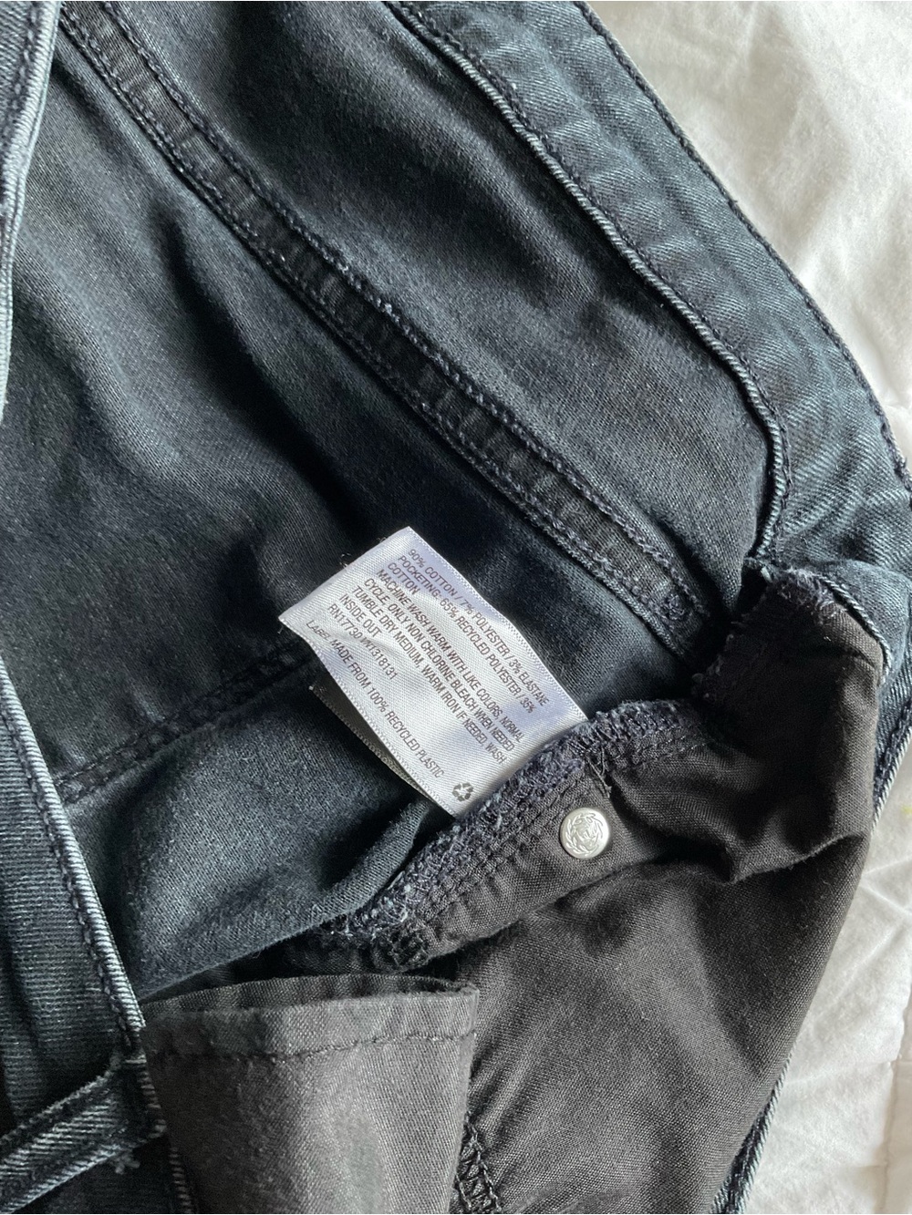 Universal Thread Hi Rise Midi Shorts - Picture 4 of 4